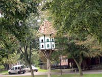 Fiefbergen Village Pond Bird House